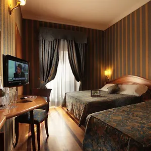 Hs 311 Hotell Rom
